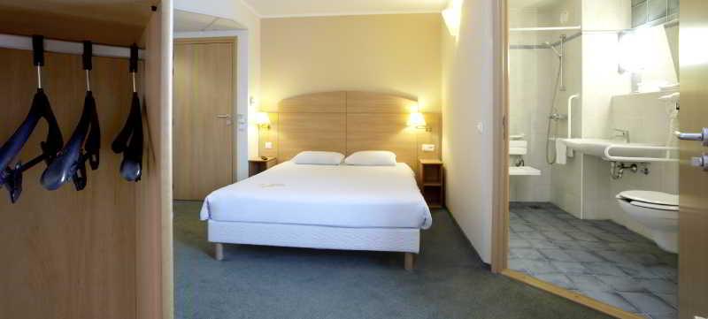 Campanile Katowice Hotel Ngoại thất bức ảnh