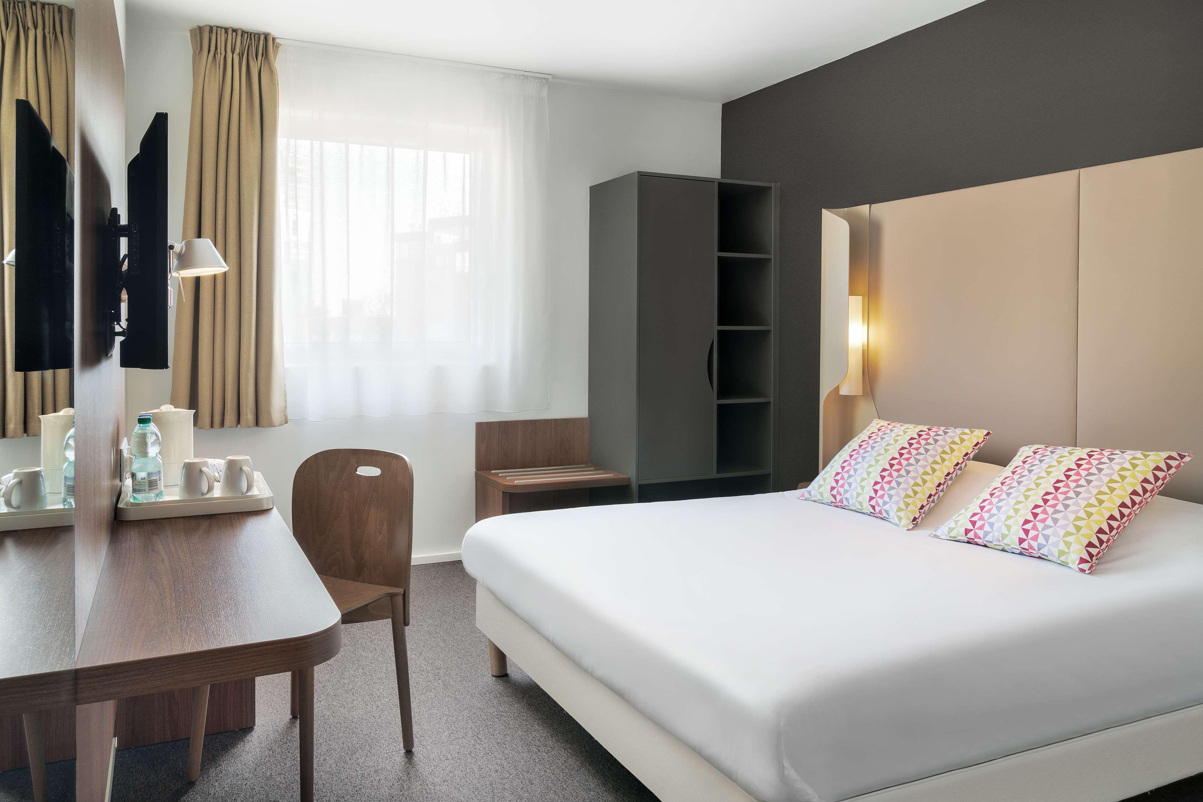 Campanile Katowice Hotel Ngoại thất bức ảnh