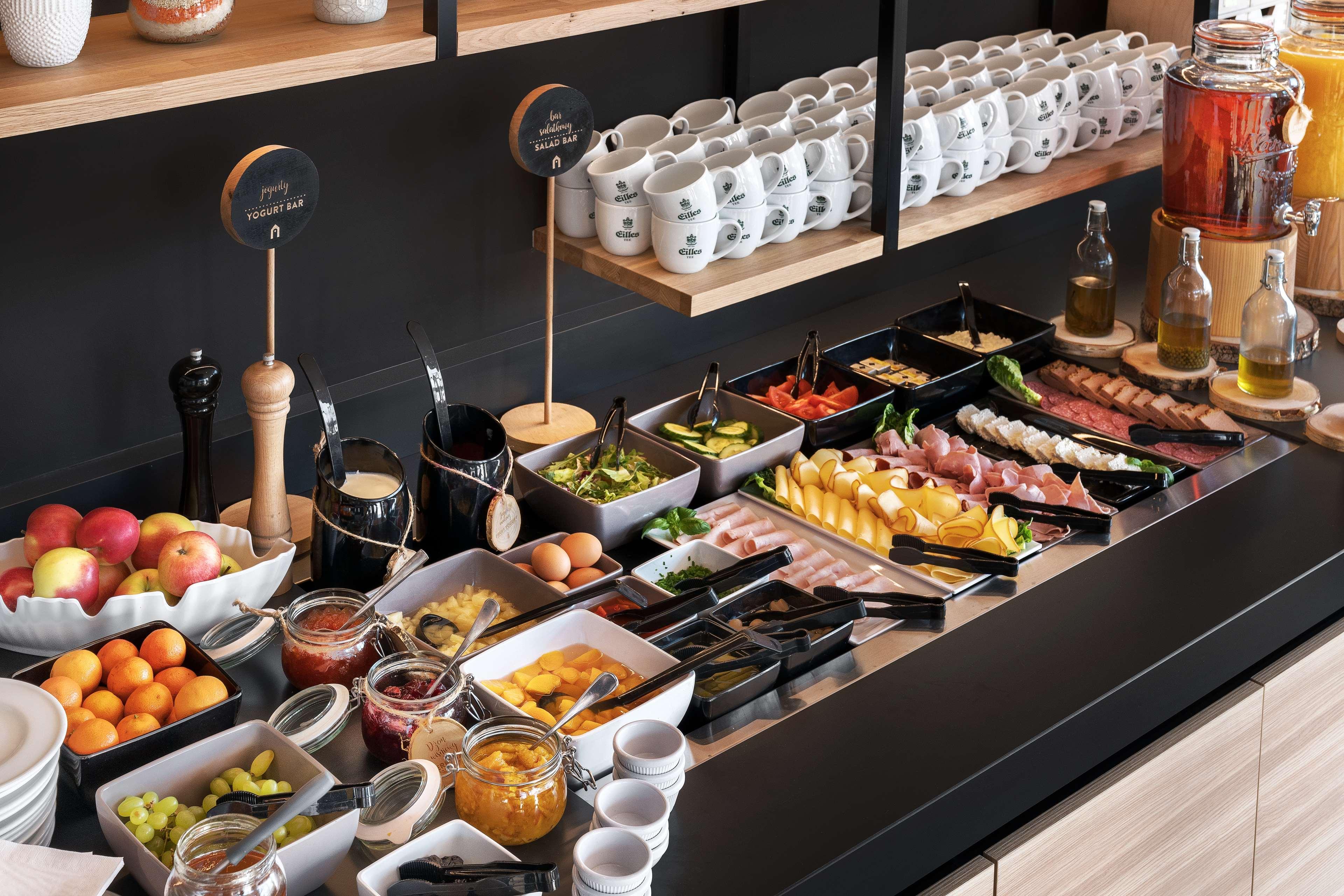 Campanile Katowice Hotel Ngoại thất bức ảnh