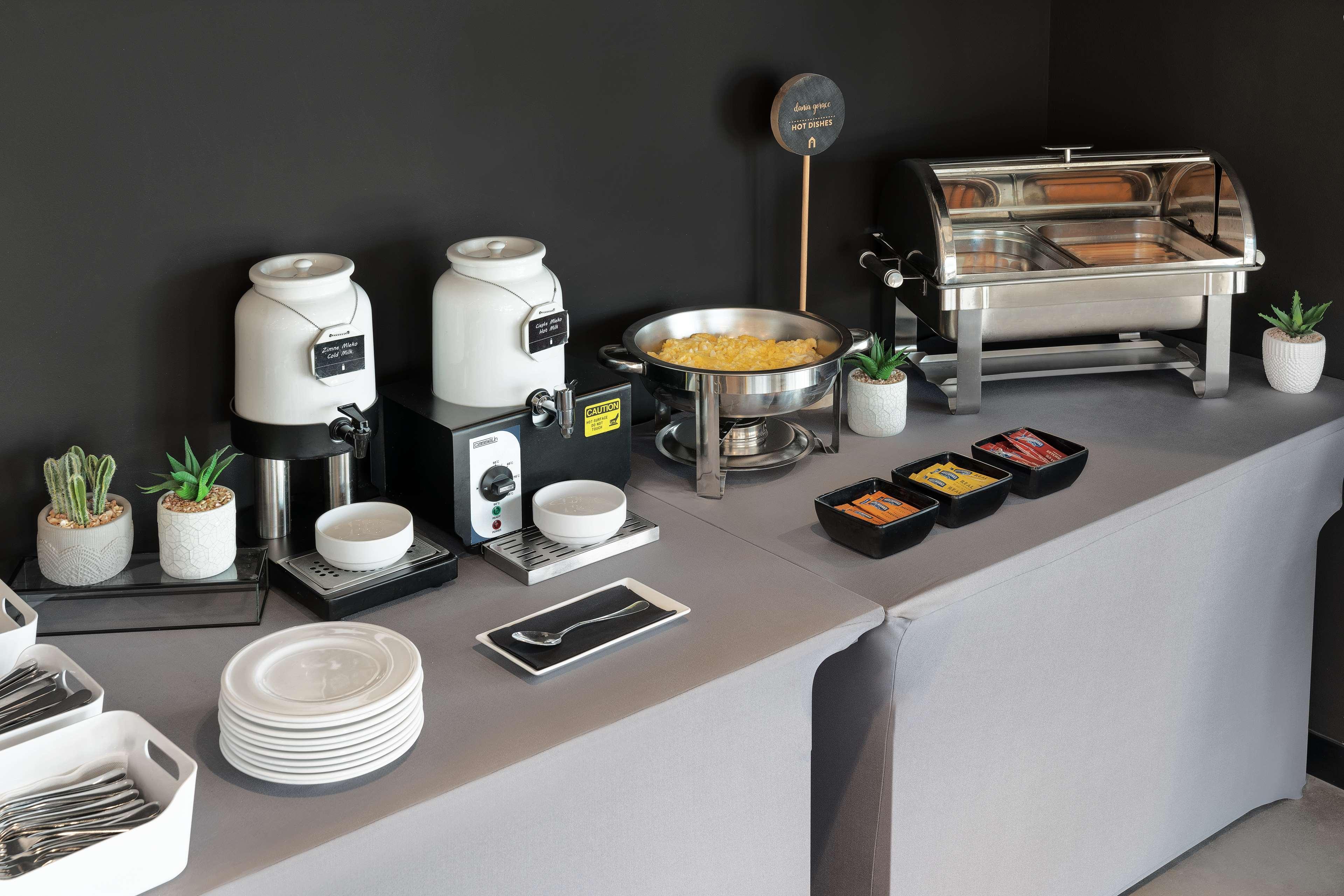 Campanile Katowice Hotel Ngoại thất bức ảnh