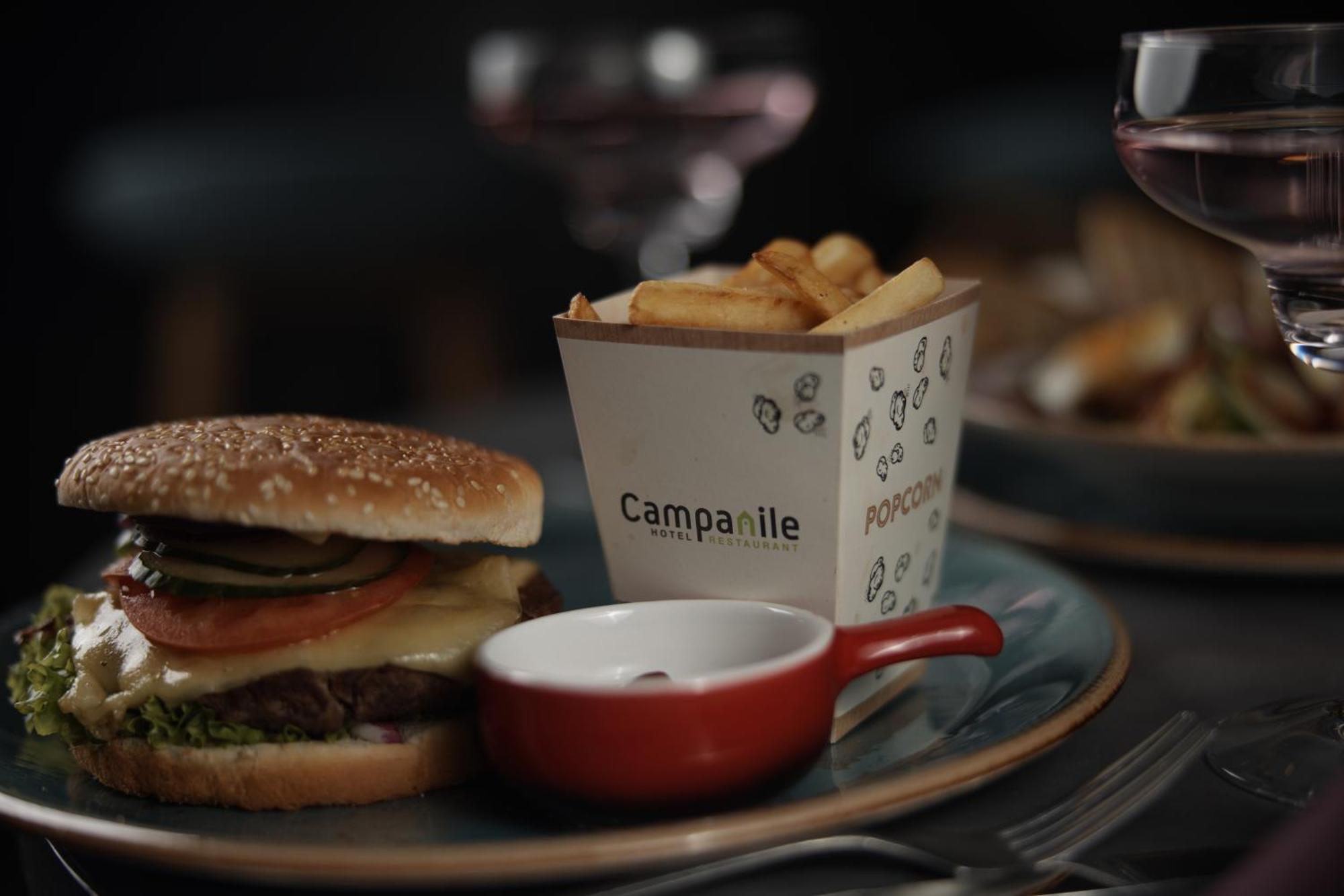 Campanile Katowice Hotel Ngoại thất bức ảnh